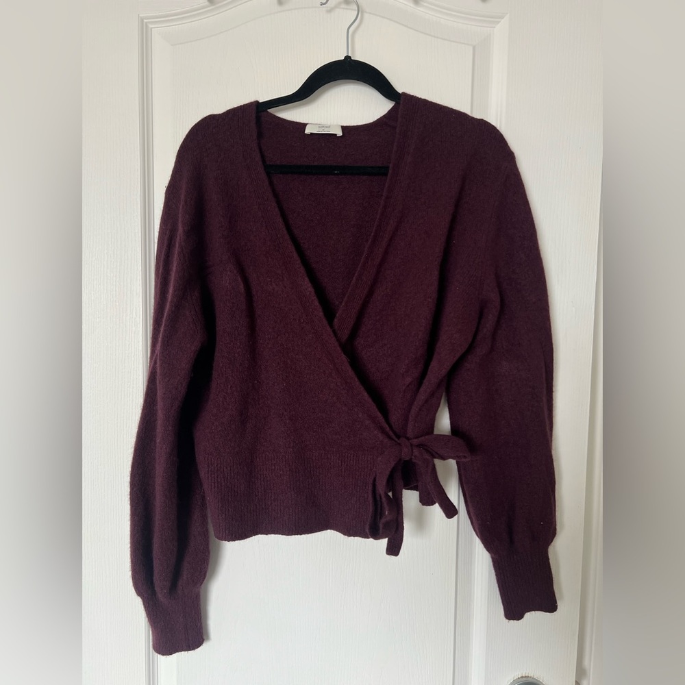 Aritzia Wilfred Cassidy V-Neck Wrap Sweater